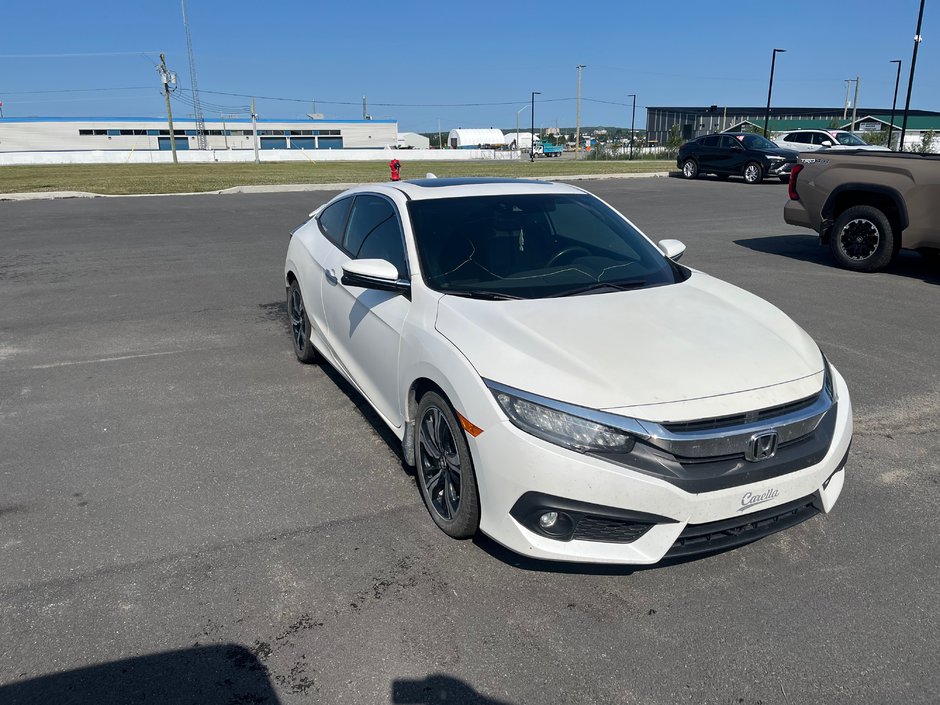 Honda Civic Coupe Touring 2016 à Amos, Québec