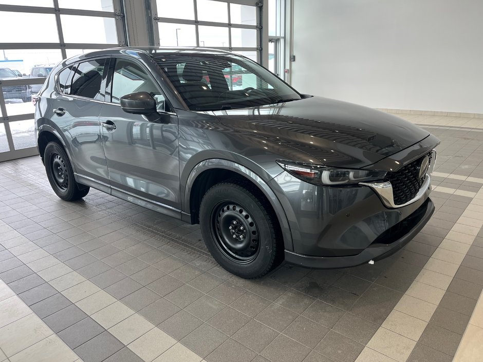Mazda CX-5 Signature 2023 à Amos, Québec