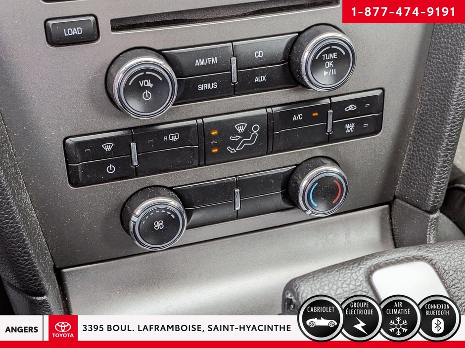 2011 Ford Mustang Convertible premium v6-14