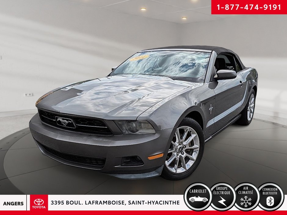 2011 Ford Mustang Convertible premium v6-0