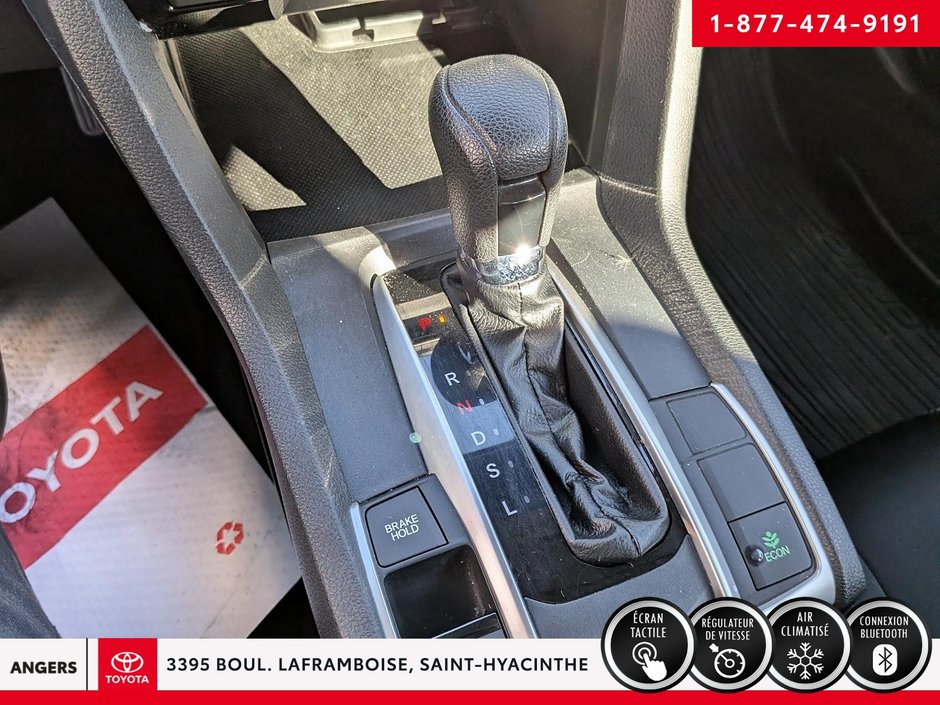 Honda Civic Sedan LX 2019-15