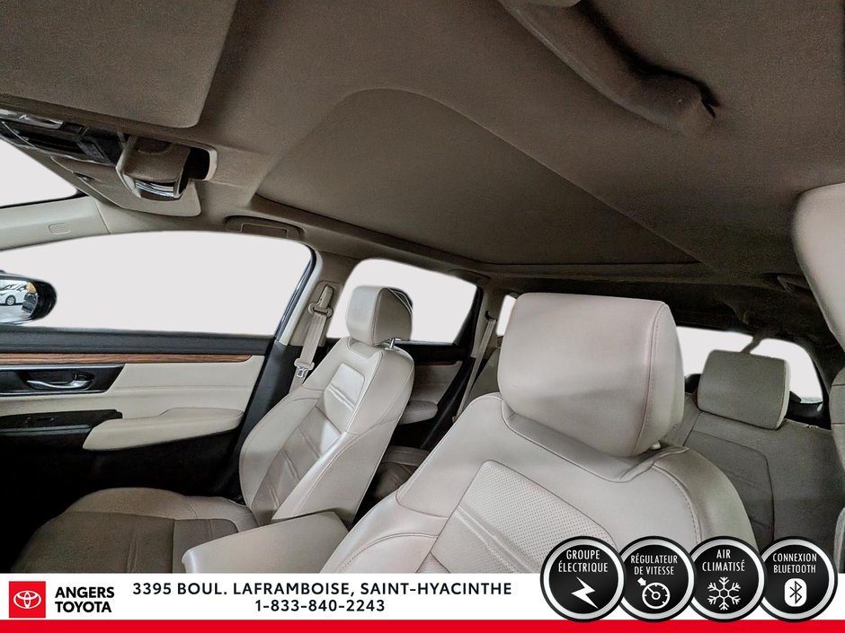 2017 Honda CR-V Touring-12