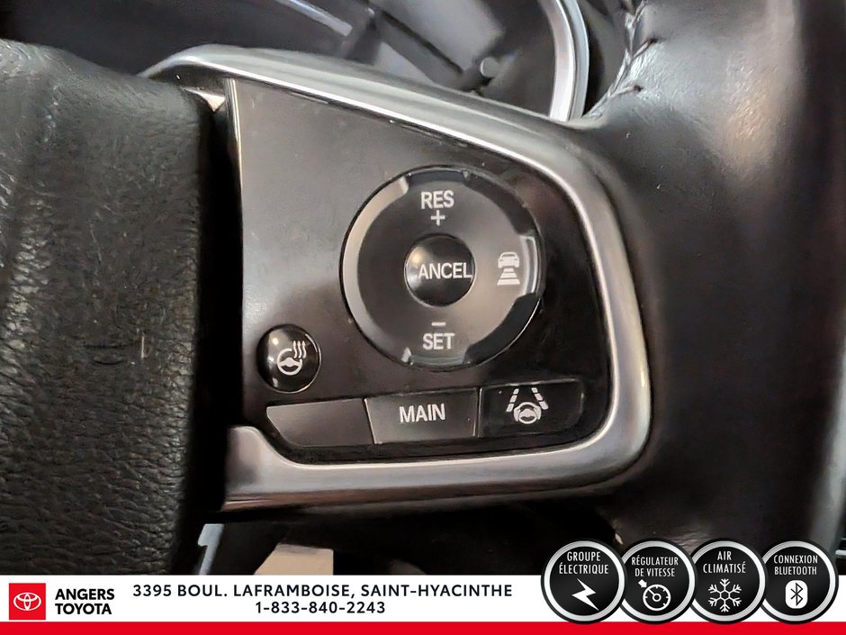 2017 Honda CR-V Touring-17