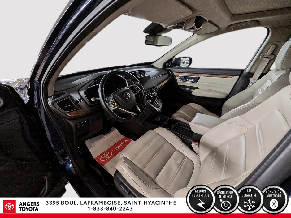 2017 Honda CR-V Touring-10