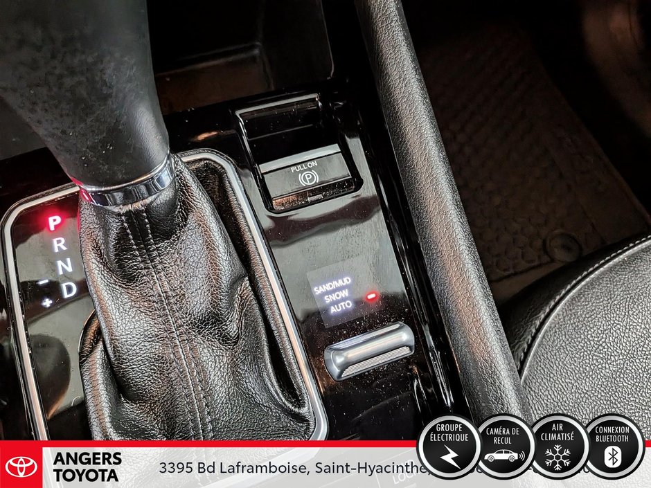 2023 Jeep Compass Altitude-18