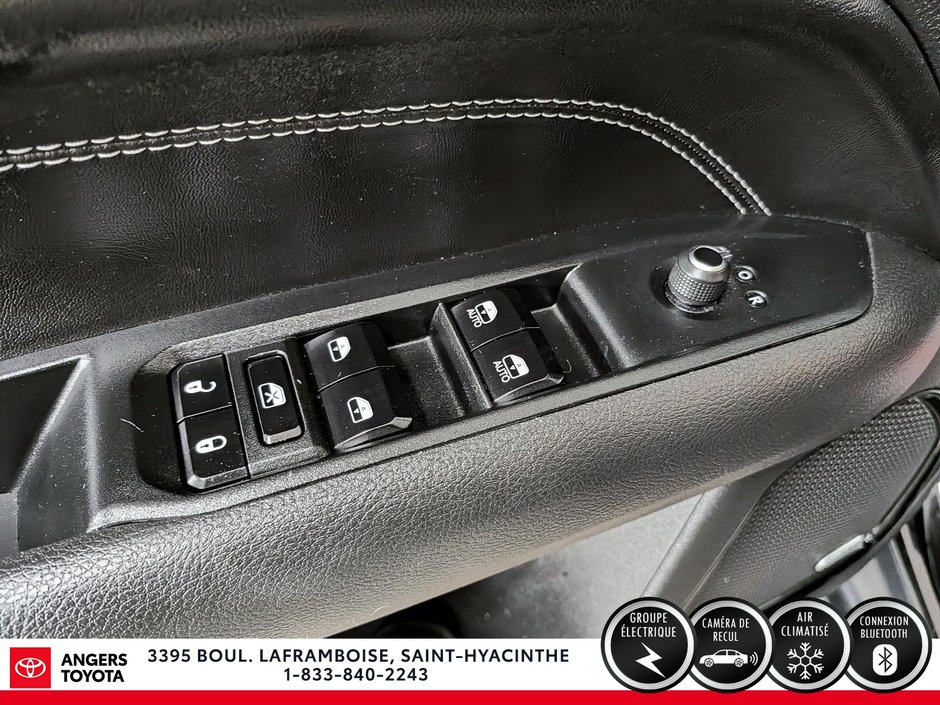 2023 Jeep Compass Altitude-10