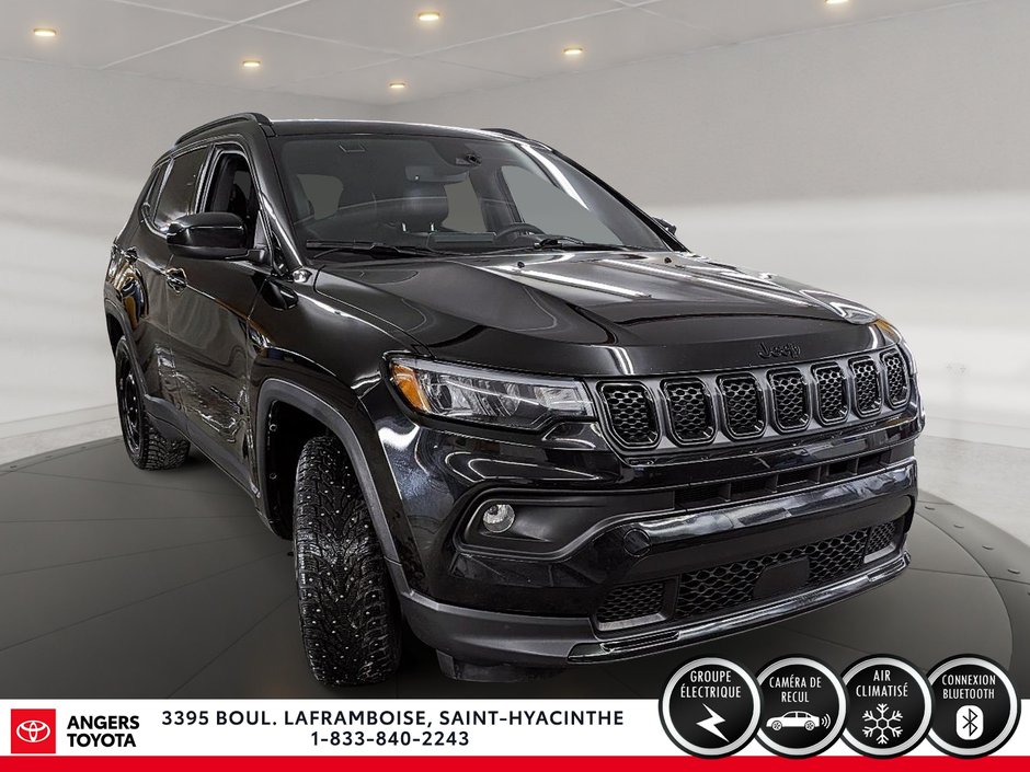 2023 Jeep Compass Altitude-2