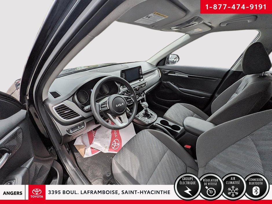 Kia Seltos LX 2022-8