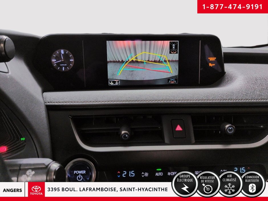 Lexus UX 250h 2021-14