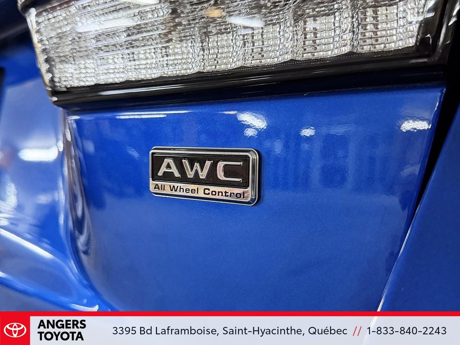 Mitsubishi RVR SEL 4WD 2023-18