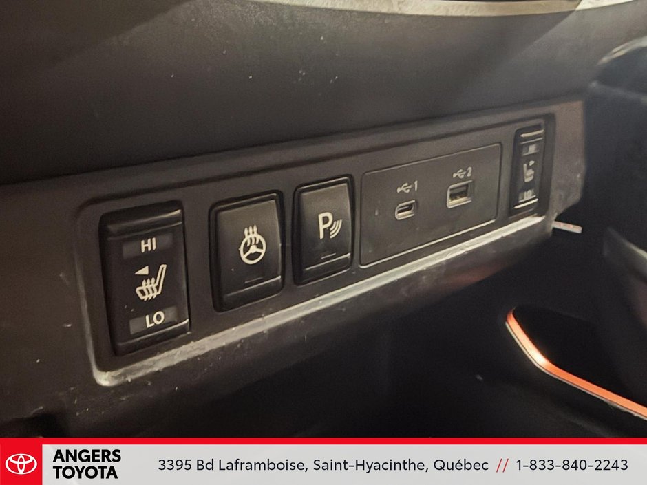 2022 Nissan Frontier PRO4X-16