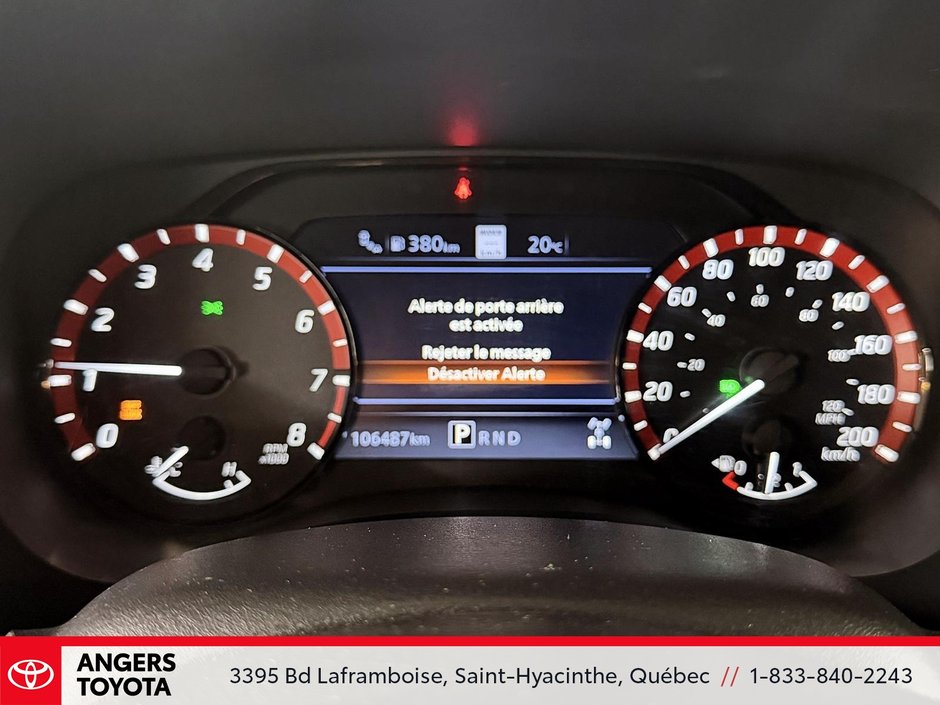 2022 Nissan Frontier PRO4X-24