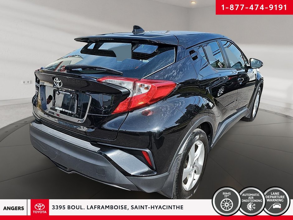 2019 Toyota C-HR XLE-4
