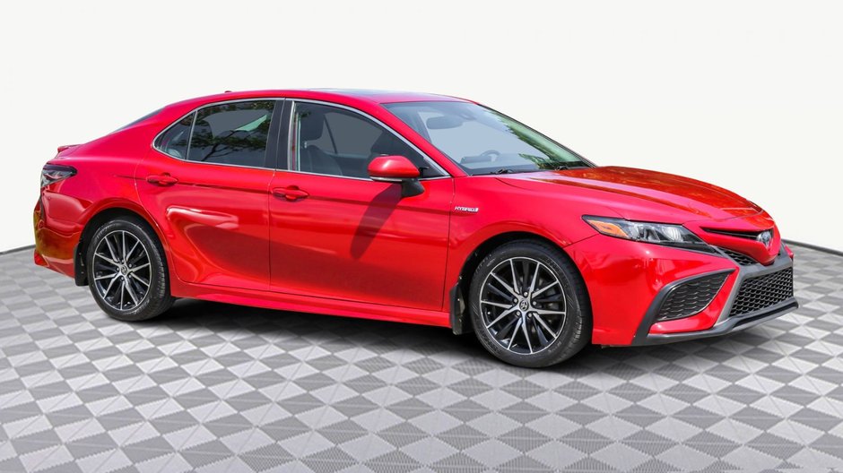 Toyota Camry Hybrid SE 2021-0