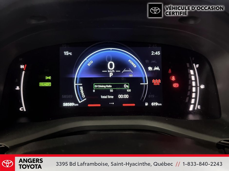 Toyota Camry Hybrid SE 2025-25