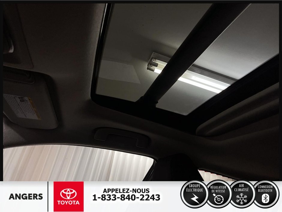 2022 Toyota COROLLA CROSS LE groupe amélioré-20