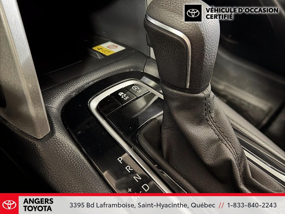 Toyota Corolla Cross LE 2022-12