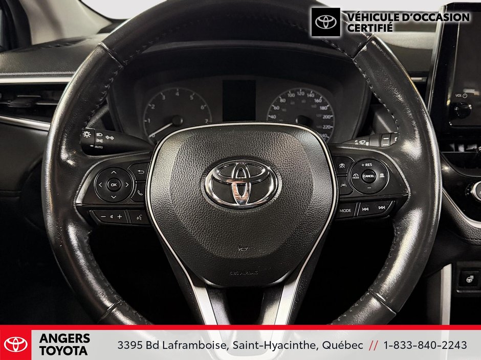 2023 Toyota Corolla Cross LE-13