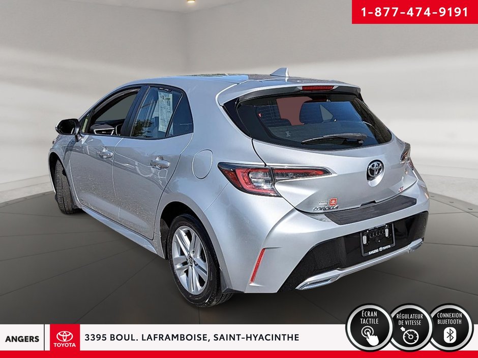 Toyota Corolla Hatchback SE 2020-5