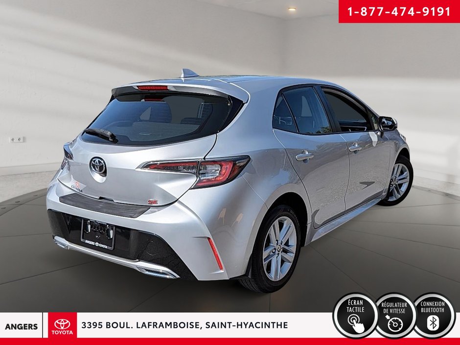 Toyota Corolla Hatchback SE 2020-3