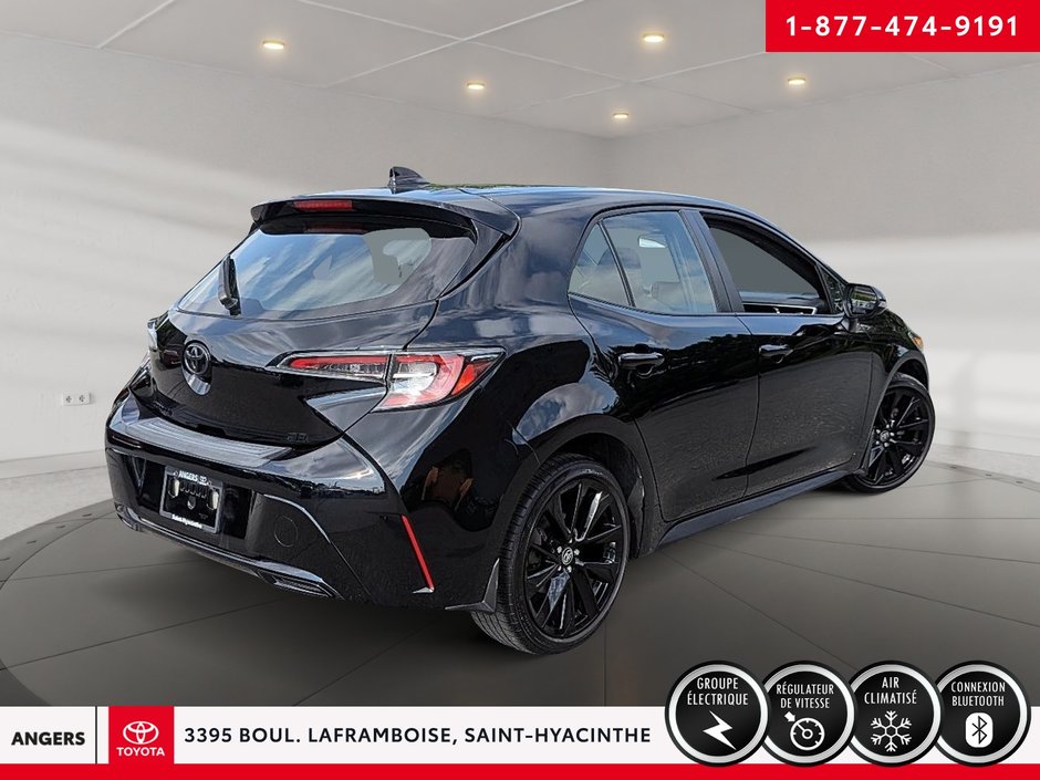 2022 Toyota Corolla Hatchback Nightshade-3