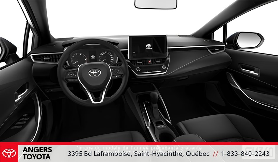 2027 Toyota Corolla Hatchback SE-4