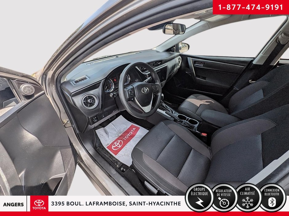 Toyota Corolla LE 2019-7