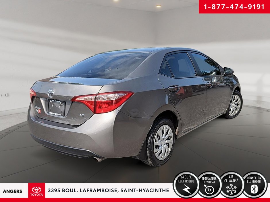 Toyota Corolla LE 2019-3