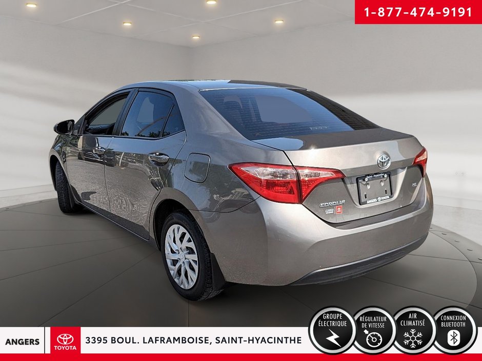 Toyota Corolla LE 2019-5