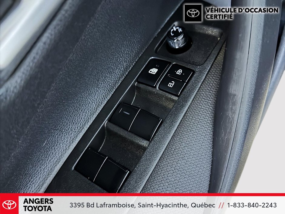 2020 Toyota Corolla LE CVT-9
