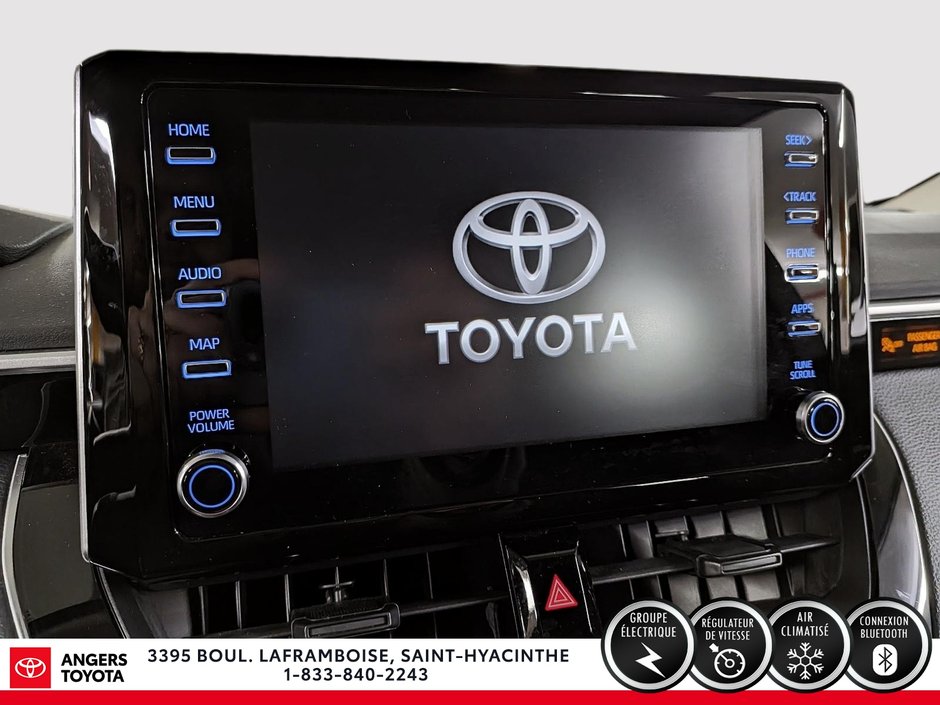 2021 Toyota Corolla LE-12