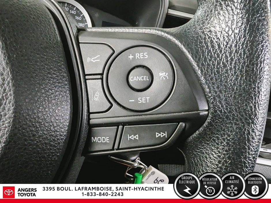 2021 Toyota Corolla LE-11