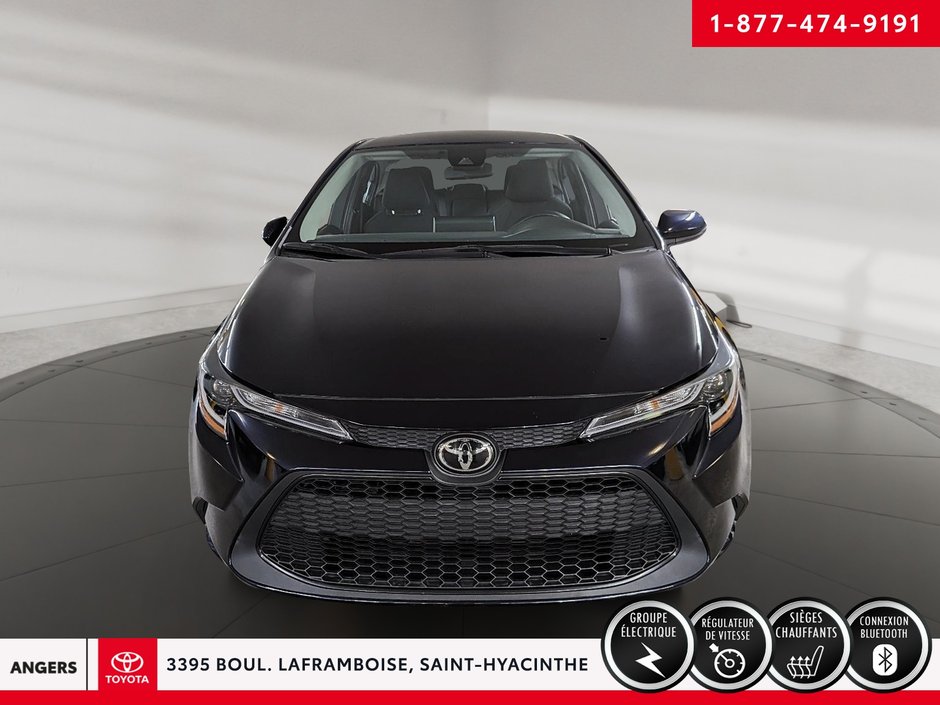 Toyota Corolla LE 2021-3