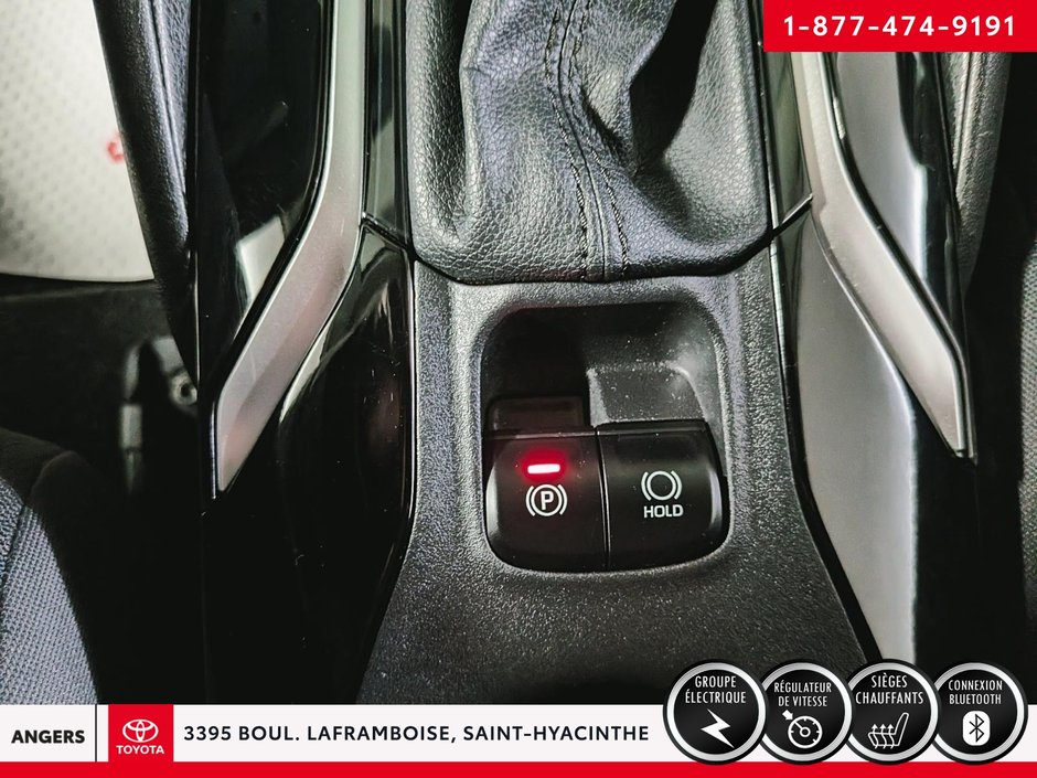 Toyota Corolla LE 2021-21