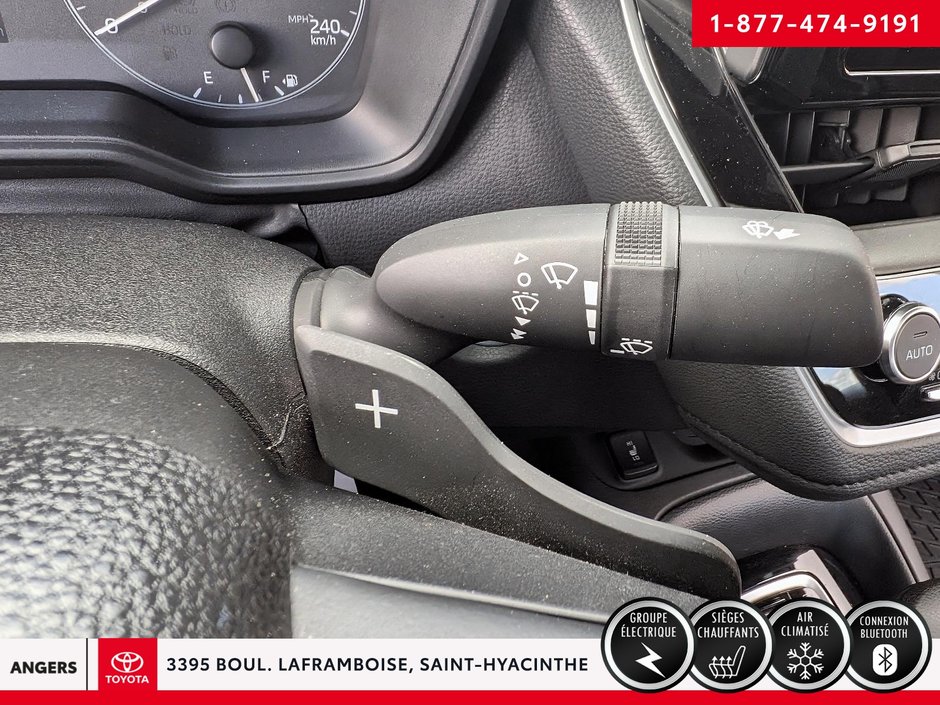 2024 Toyota Corolla SE GROUPE AMÉLIORÉ-16