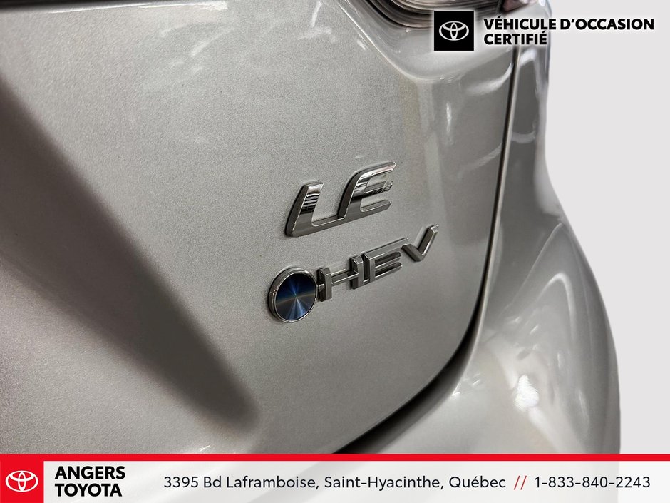 2025 Toyota Corolla Hybrid LE-24