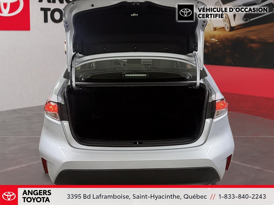 2025 Toyota Corolla Hybrid LE-19