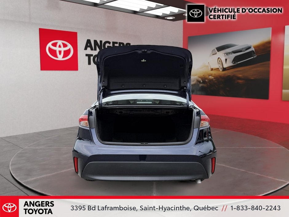 Toyota Corolla LE 2025-18