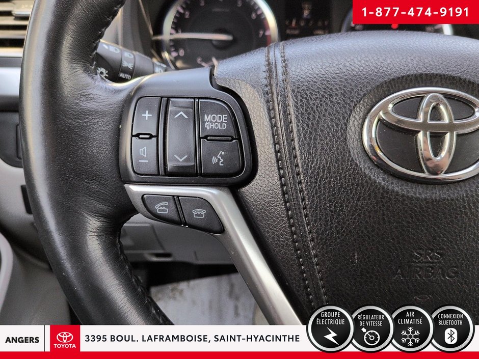 2015 Toyota Highlander Limited-12