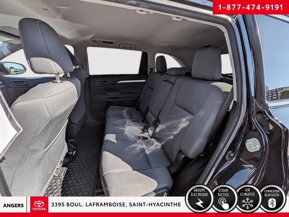 2016 Toyota Highlander LE-8
