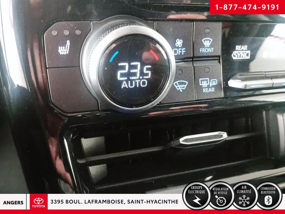 Toyota Highlander LE 2022-17