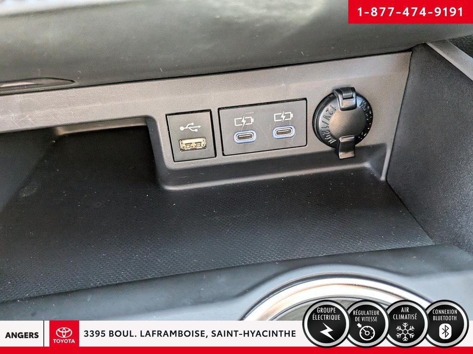 2022 Toyota Highlander XLE-18