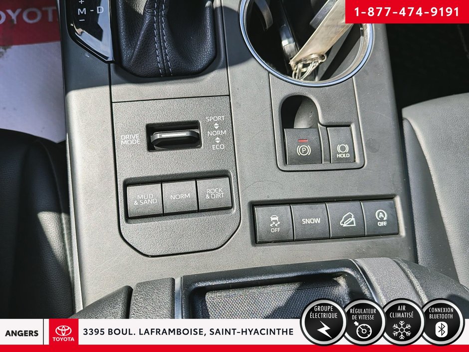 2022 Toyota Highlander XLE-21