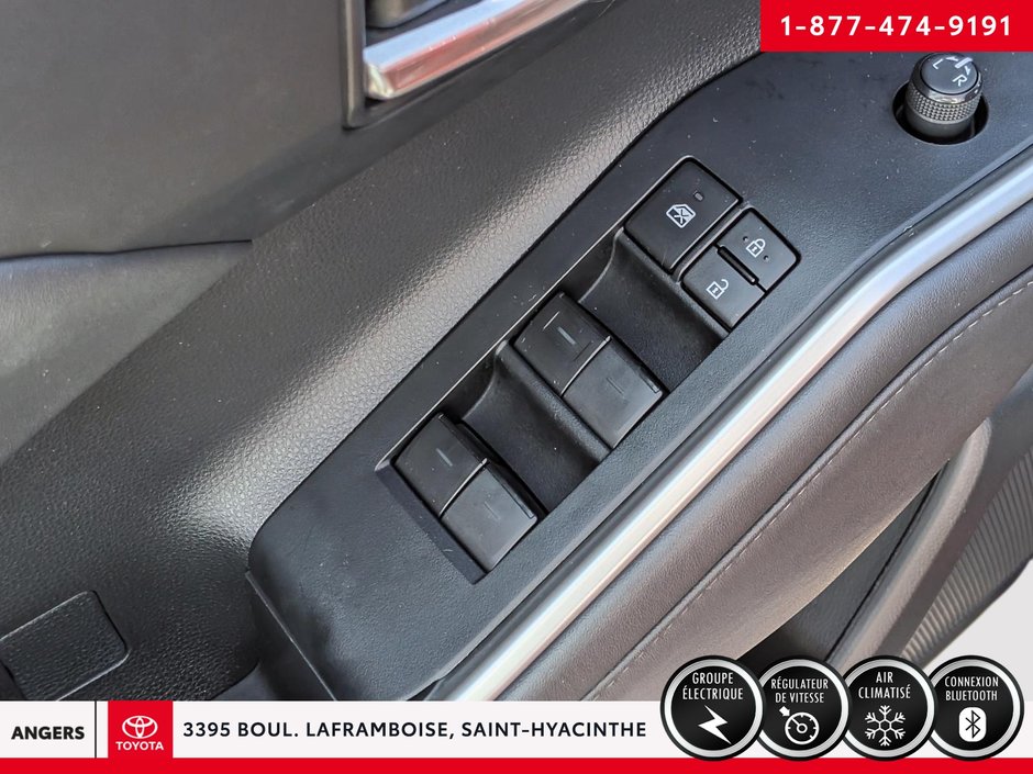 2022 Toyota Highlander XLE-11