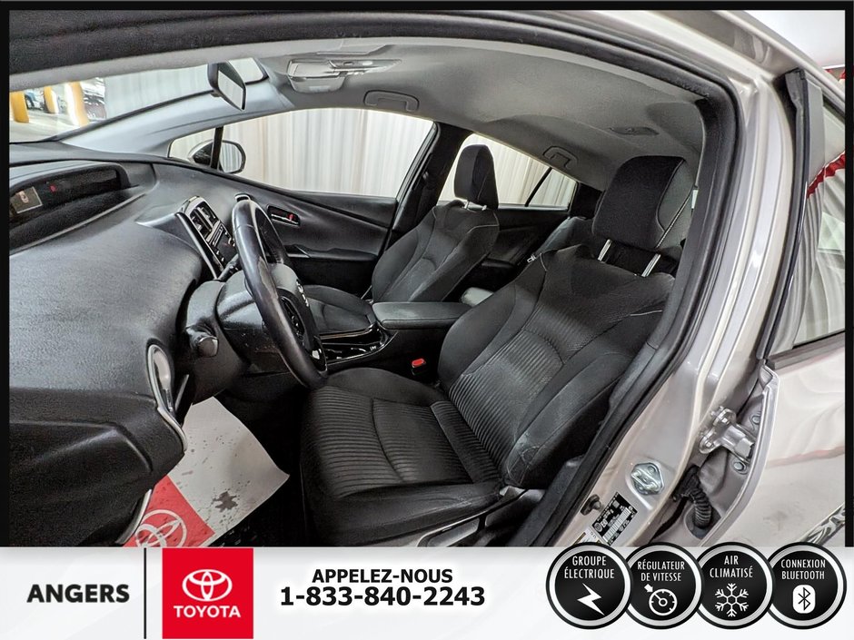 Toyota PRIUS PRIME  2020-9