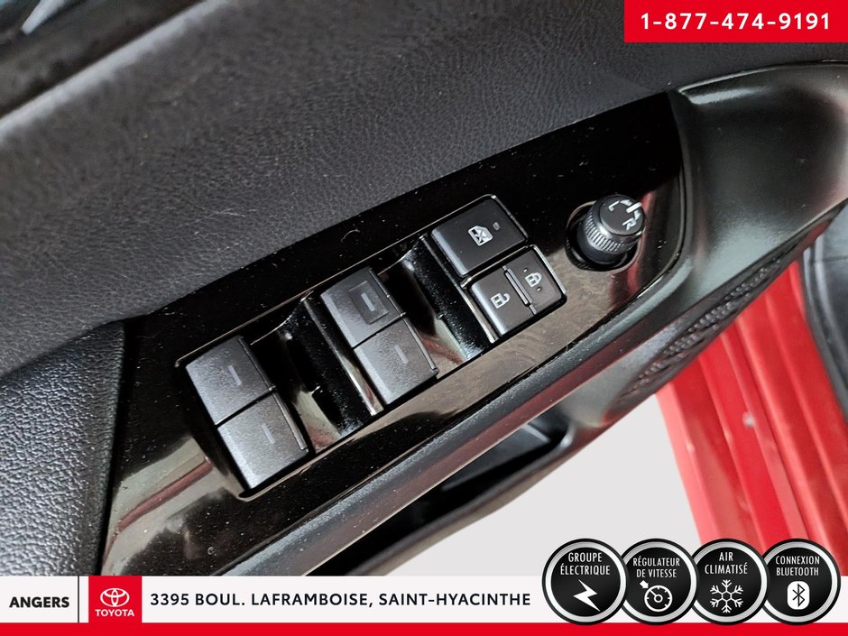 Toyota Prius Prime Base 2020-10