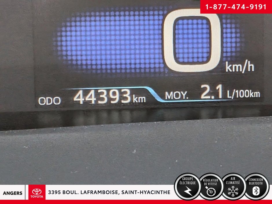 2022 Toyota PRIUS PRIME UPGRADE-22