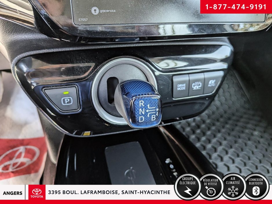 2022 Toyota PRIUS PRIME UPGRADE-19