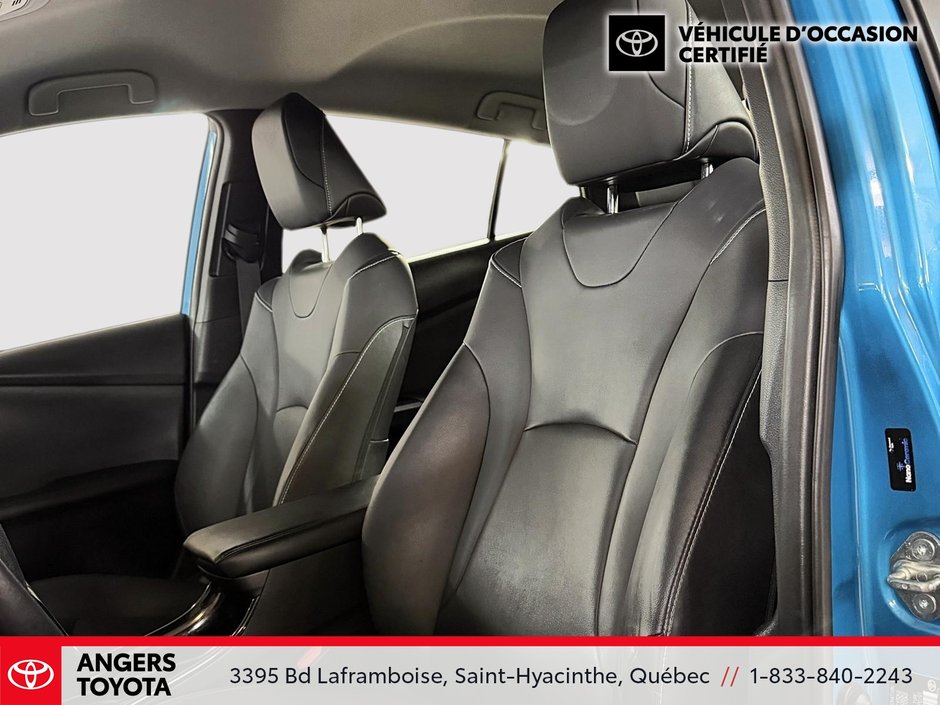 2022 Toyota Prius Prime UPGRADE-6