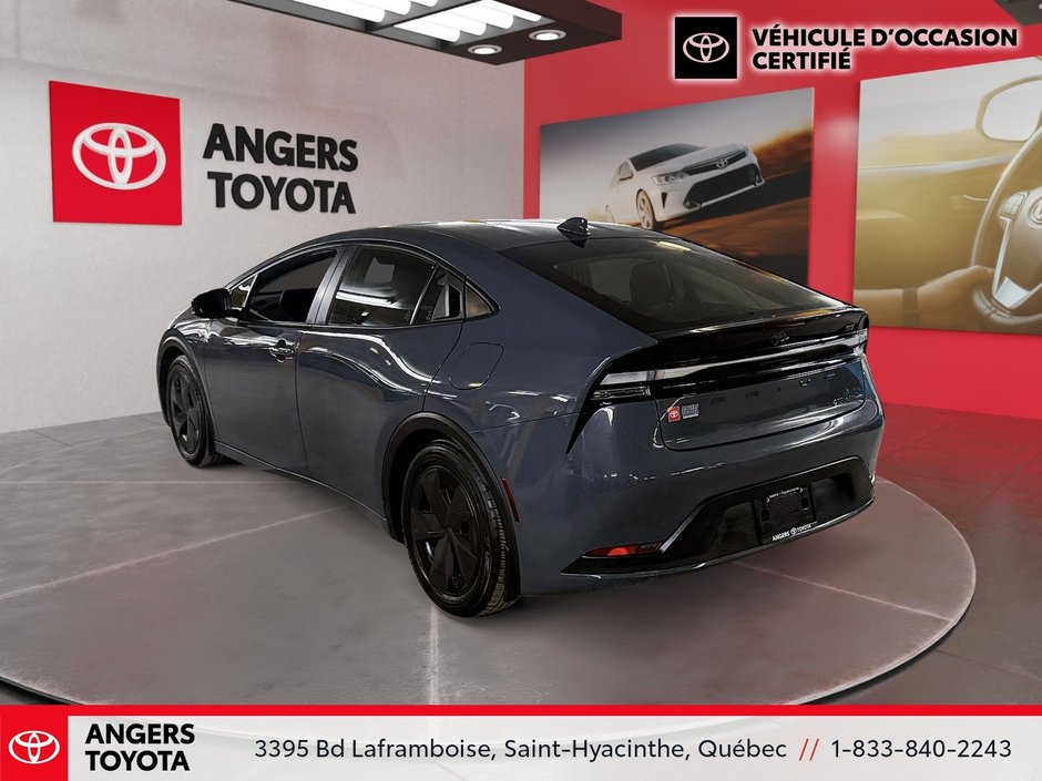 2024 Toyota Prius Plug-in Hybrid SE-5